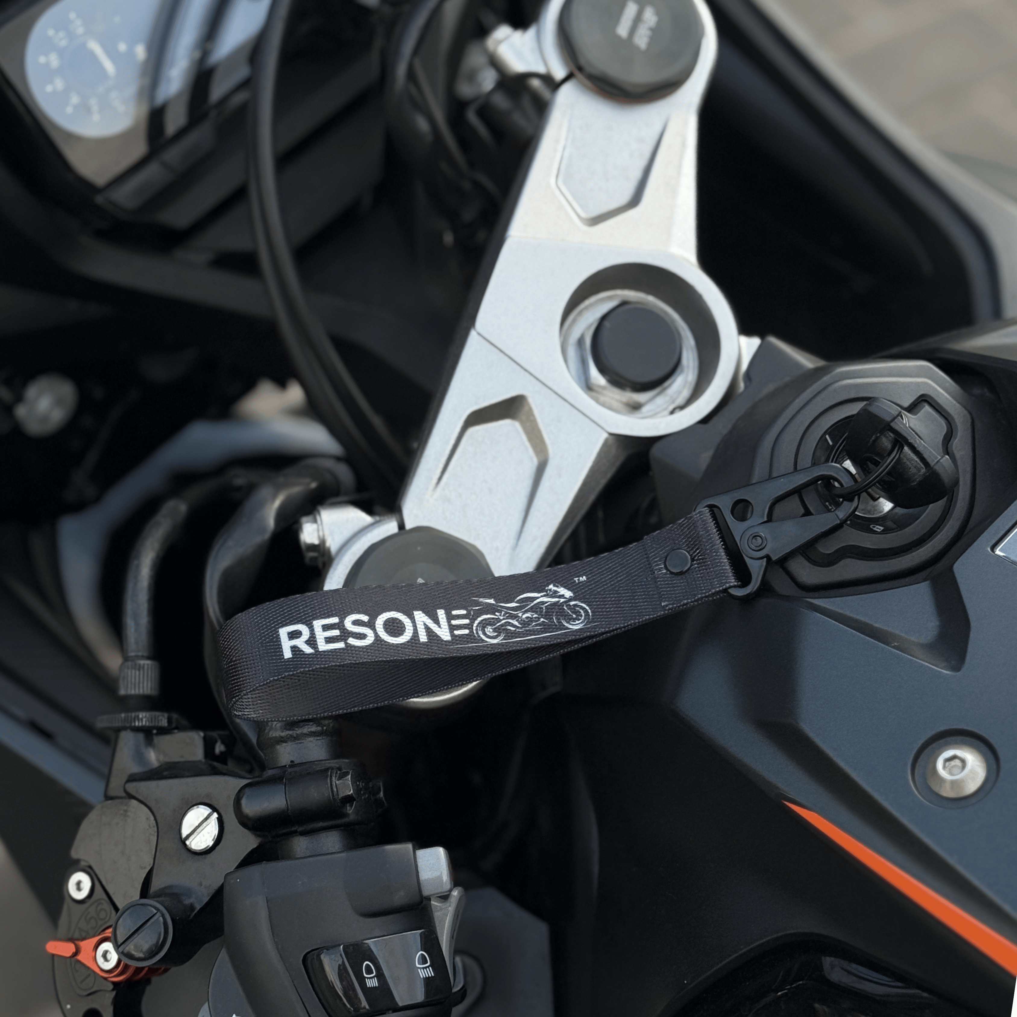 RESON Moto Keychain