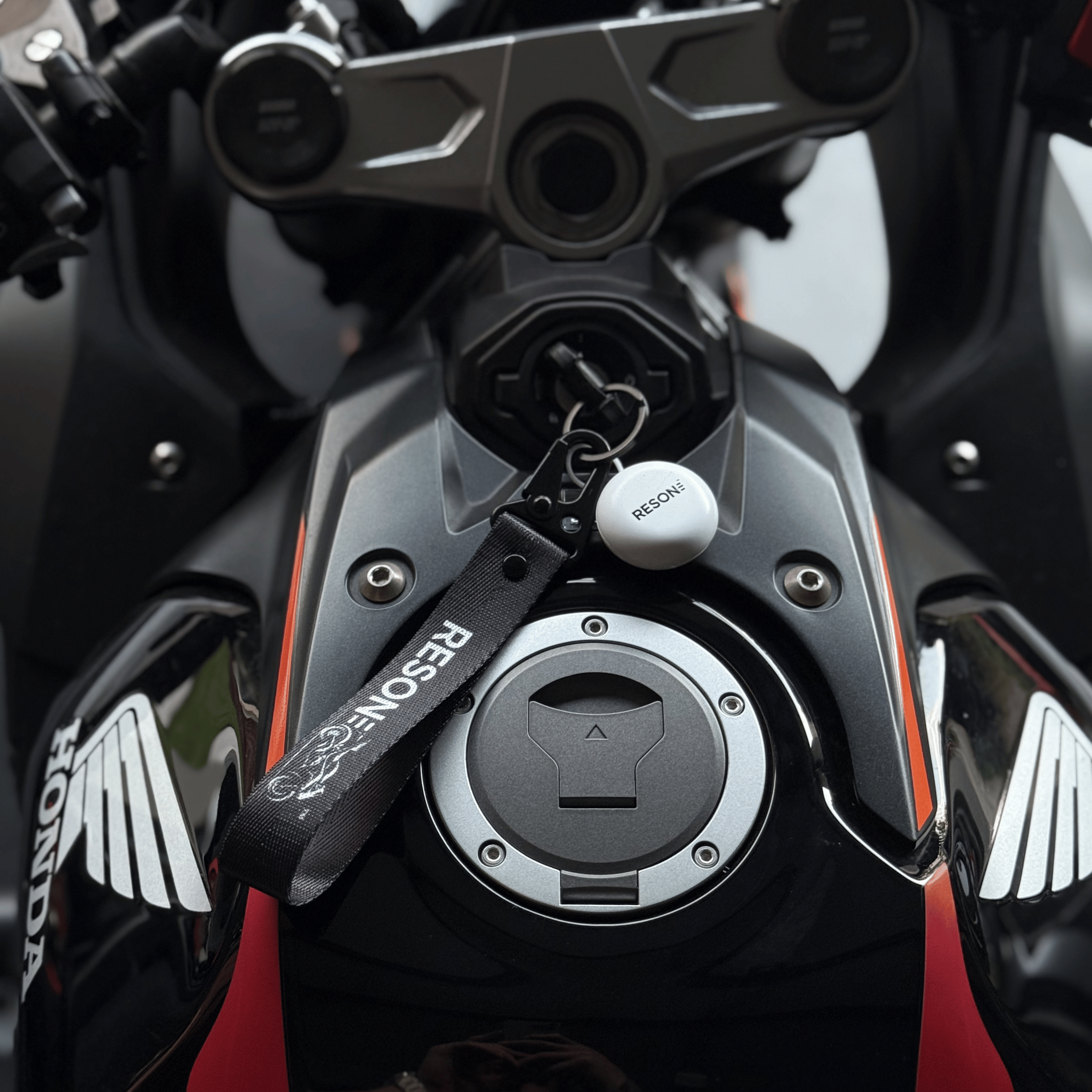 RESON Moto Keychain